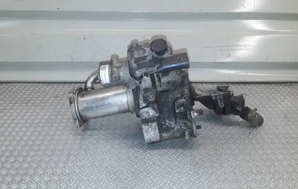 Renault Clio III EGR valve cooler 8200282949 8200545260
