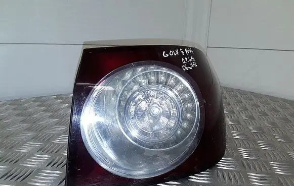 Rear/tail lights