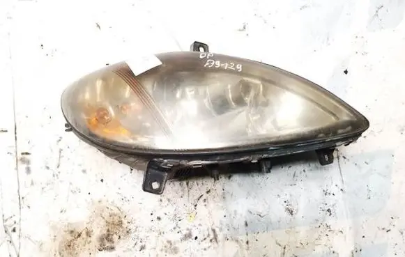 Mercedes-Benz Vito Viano W639 Headlight/headlamp 24670200r 246702-00r
