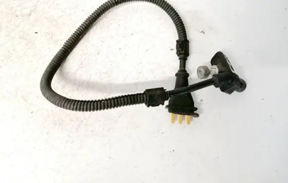 Volkswagen Polo Crankshaft position sensor 0261210258
