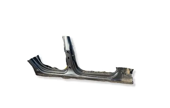 Audi A4 S4 B9 8W Front sill (body part) 8W5809848