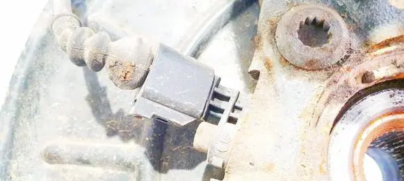 Audi Q3 8U ABS brake wheel speed sensor 