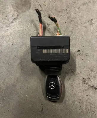 Mercedes-Benz ML W164 Ignition lock A1645450908 8060STS191