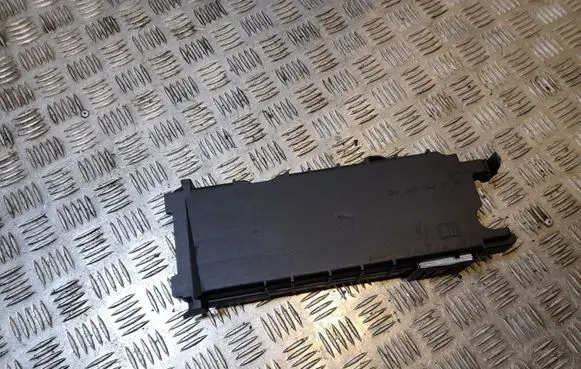 Mercedes-Benz CLA C117 X117 W117 Fuse box cover A2465451600 A2465402614