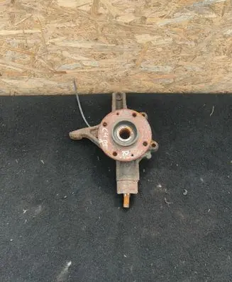 Citroen C4 Grand Picasso Front wheel hub