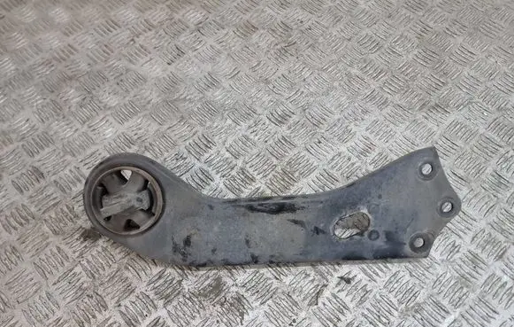 Rear upper control arm/wishbone