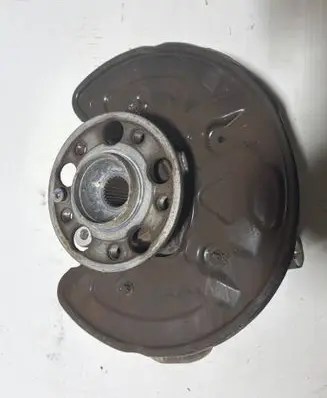 Mercedes-Benz GLC C253 Rear wheel hub spindle/knuckle 
