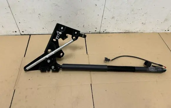 Audi A7 S7 4G Tailgate/trunk strut/damper 4G8827852F 4G8827858S