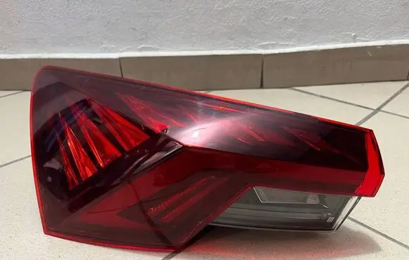 Skoda Octavia Mk4 Rear/tail lights 5E3945207A