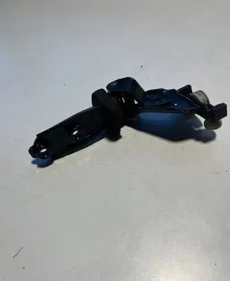 Volkswagen Caddy Sliding door middle roller runner 2K0843336A