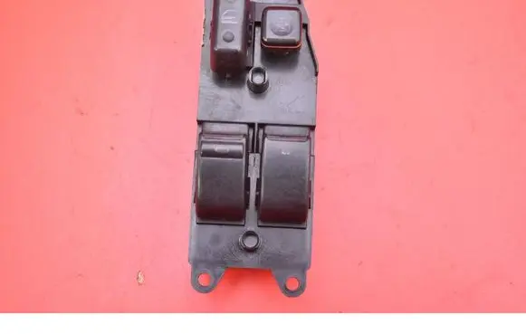 Toyota Corolla E120 E130 Electric window control switch 8480202291