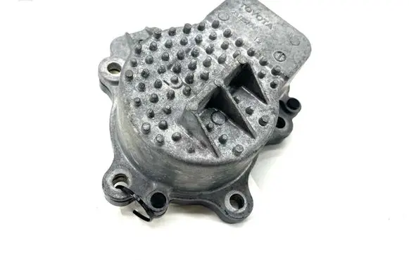 Toyota Prius+ (ZVW40) Water pump
