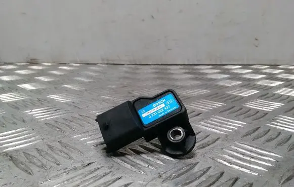 Opel Signum Air pressure sensor 0281002437
