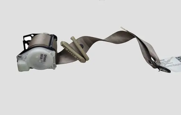 Nissan Murano Z50 Rear seatbelt 0434074