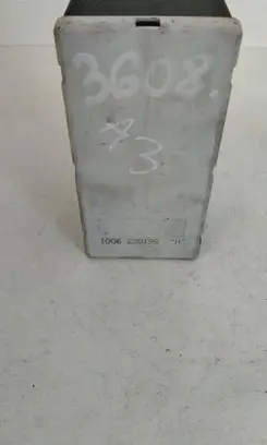 Audi A4 S4 B5 8D Central locking vacuum pump 8L0862257H
