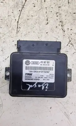Audi A6 S6 C6 4F Hand brake control module 4F0907801