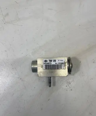 Land Rover Freelander 2 - LR2 Air conditioning (A/C) expansion valve 326508 7010973 TRF2D