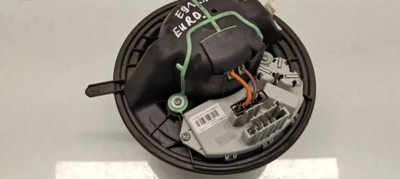BMW 3 E90 E91 Heater fan/blower 6933663