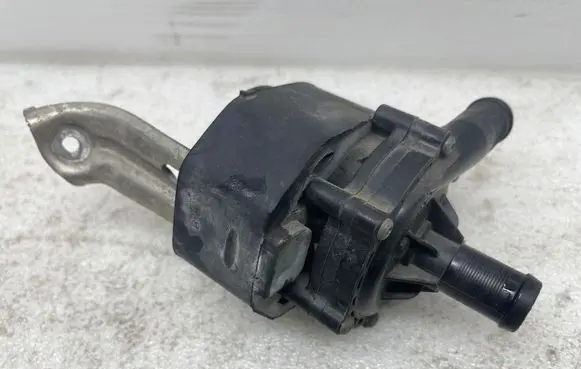 Tesla Model X Electric auxiliary coolant/water pump 103732800
