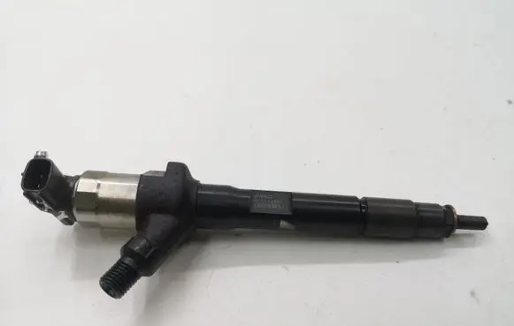Mazda CX-7 Fuel injector 001111U00177 2950500011