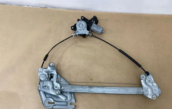 Mazda MX-5 NC Miata Front door window regulator with motor 8621004790