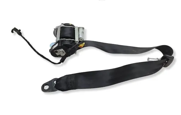 Volvo XC90 Middle seatbelt (rear) 39828617