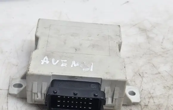 Toyota Avensis T250 Window wiper relay 150696