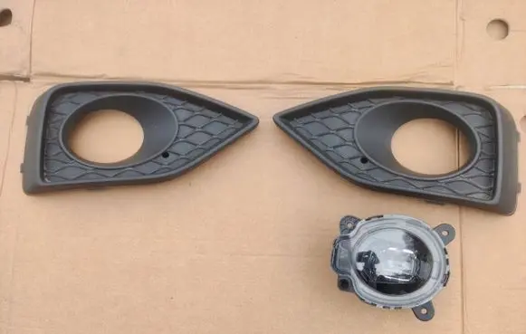 Seat Tarraco Front fog light trim/grill 5FJ853665