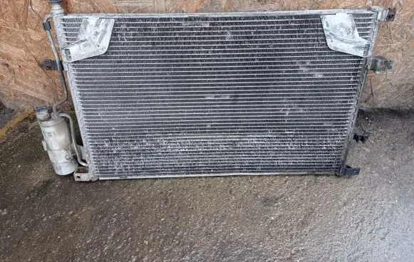 Volvo V70 A/C cooling radiator (condenser) 8683358