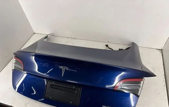 Tesla Model 3 Tailgate/trunk/boot lid 1601460E0A