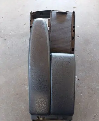Mercedes-Benz C W204 Armrest 0005032510 A2046800639