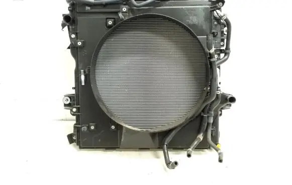 Toyota Land Cruiser (J150) Coolant radiator 16400-11A60