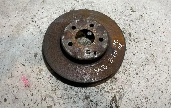 Mercedes-Benz E W211 Front brake disc
