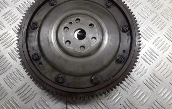 Nissan Note (E11) Flywheel
