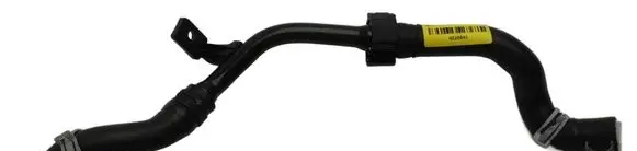 Engine coolant pipe/hose