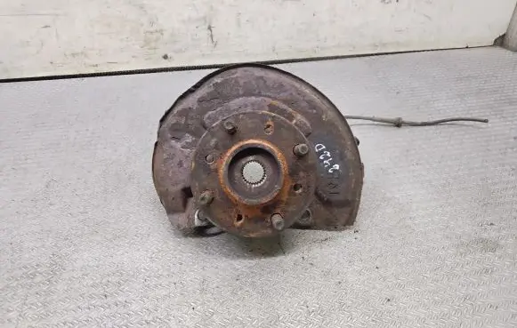 Mitsubishi Space Star Front wheel hub spindle knuckle