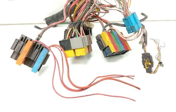 Opel Vivaro Fuse box set 8200086159 91166958 7700844682A