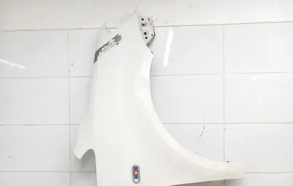 Volkswagen Caddy Fender 