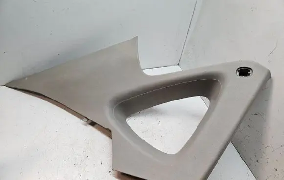 Opel Astra J (D)pillar trim (top) 13354257