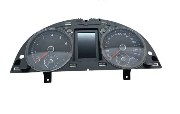 Volkswagen PASSAT B6 Speedometer (instrument cluster) 3C0920872H