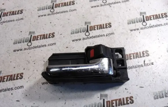 Toyota Corolla Verso AR10 Rear door interior handle trim 