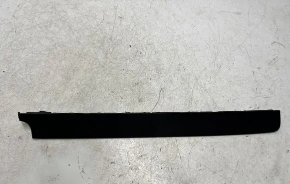 Volkswagen PASSAT B6 Dashboard glove box trim 318350100