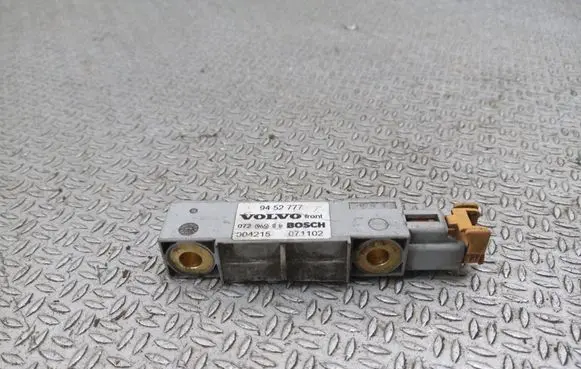 Volvo V70 Airbag deployment crash/impact sensor 9452777
