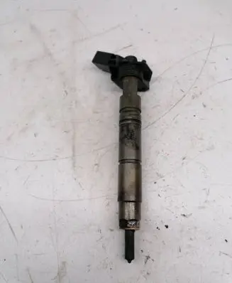 Chrysler 300 - 300C Fuel injector A642070