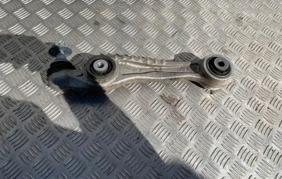 Land Rover Range Rover Sport L461 Front lower control arm/wishbone M8E23C254