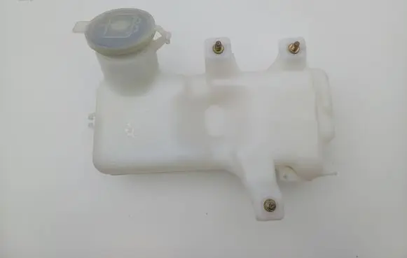 Mazda 626 Windshield washer fluid reservoir/tank 860141219