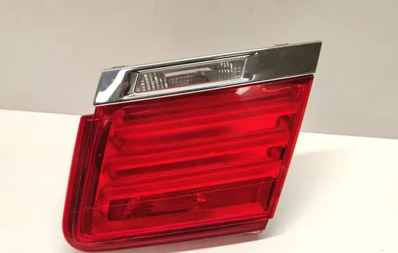 BMW 7 F01 F02 F03 F04 Tailgate rear/tail lights 7182206 HKF01T2RH 63217182206