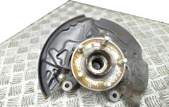 Ford Kuga III Front wheel hub