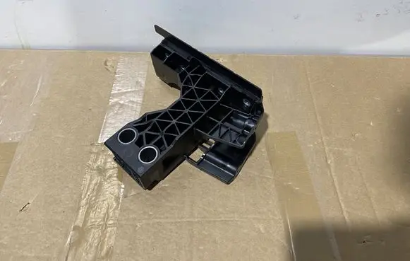 Mercedes-Benz C W206 Bottom radiator support slam panel A2066201600 2066201600