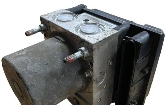 Toyota Avensis T270 ABS Pump 4454005140 0265252483 5582L8270313